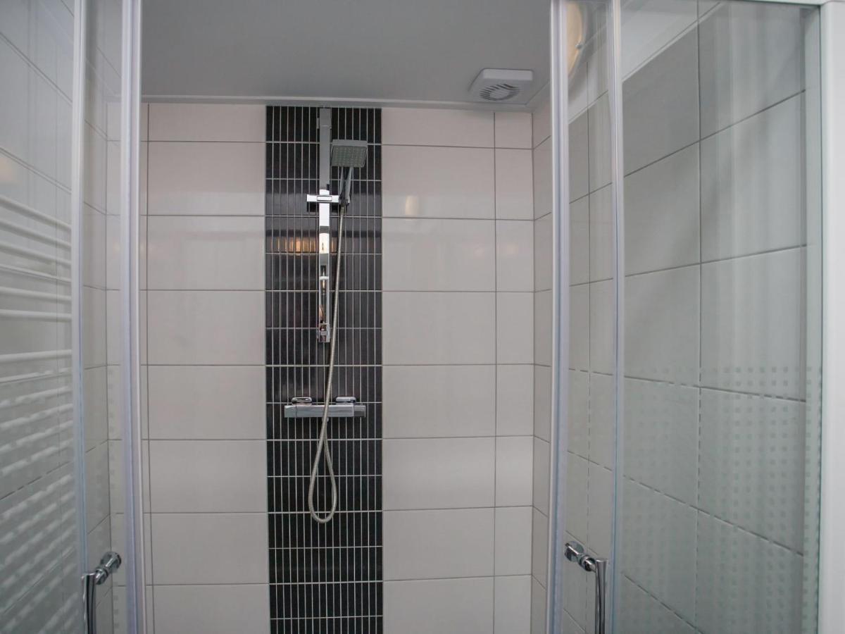 Holiday Home In Kattendijke With Terrace מראה חיצוני תמונה